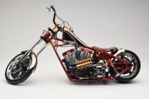 Harley-Davidson West Coast Choppers Diablo Soft Tail Zlata Rdeča Minichamps 1:5 JJ04-05-03 Kovina – slika 3 od 6