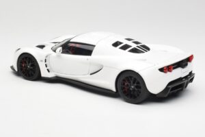 Hennessey Venom GT Bel AUTOart 1:18 75404 Kovina – slika 7 od 8