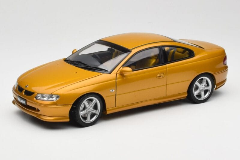 Holden Coupe 60 Concept Metallic Gold AUTOart 1:18 73432 Kovina