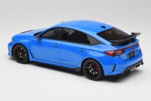 Honda Civic FK8 Type R Boost Moder Biser Otto 1:18 OT1093 Smola – slika 5 od 6