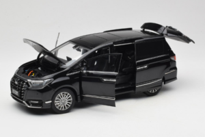 Honda Elysion Temno Modra OEM 1:18 26701 Kovina – slika 2 od 8
