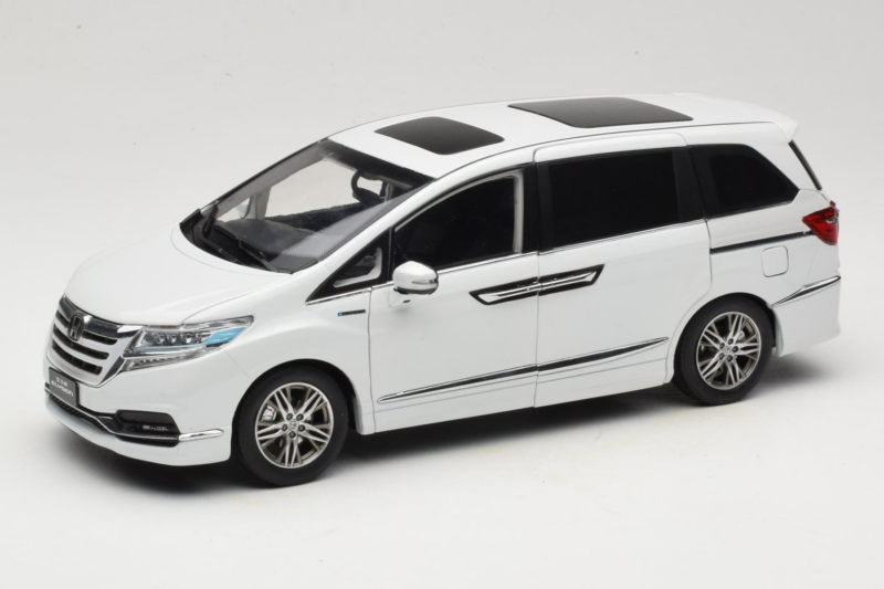 Honda Elysion Bel OEM 1:18 430056 Kovina