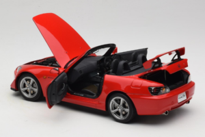 Honda S2000 AP2 Type S New Formula Red MotorHelix 1:18 M85112 Kovina – slika 6 od 9