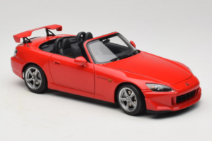 Honda S2000 AP2 Type S New Formula Red MotorHelix 1:18 M85112 Kovina – slika 7 od 9
