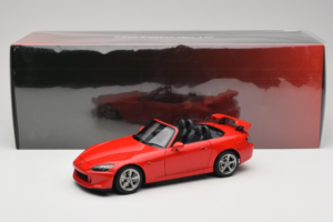 Honda S2000 AP2 Type S New Formula Red MotorHelix 1:18 M85112 Kovina – slika 9 od 9