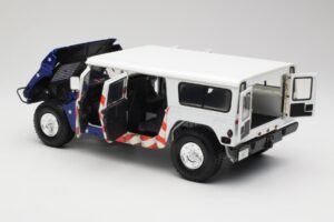 Hummer H1 AM General Gore-Lieberman Humvee America Exoto 1:18 01807 Kovina – slika 5 od 8