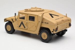 Hummer H1 AM General Military Police Exoto 1:18 01801 Kovina – slika 7 od 8