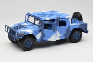 Hummer H1 Humvee Moder & Bel Motormax 1:18 73157 Kovina – slika 2 od 8
