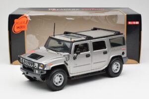 Hummer H2 Srebrna Maisto 1:18 7449569 Kovina – slika 8 od 8