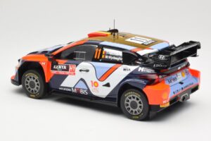 Hyundai i20 N Rally1 WRC Hybrid #11 T. Neuville / M. Wydaeghe Safari Rally Kenya 2024 IXO 1:18 18RMC208 Kovina – slika 5 od 6
