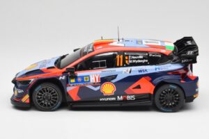 Hyundai i20 N Rally1 WRC #11 T. Neuville / M. Wydaeghe Central European Rally Winner 2023 IXO 1:18 18RMC193 Kovina – slika 3 od 6
