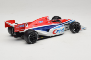 Dallara IndyCar Crest #40 J. Miller 1999 Maisto 1:18 31111 Kovina – slika 2 od 6