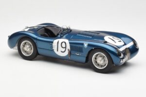 Jaguar C-Type #19 J. Stewart Ecurie Ecosse Goodwood Members Meeting 1954 CMC 1:18 M-192 Kovina – slika 4 od 6