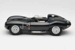 Jaguar D-Type Short Nose Zelen AUTOart 1:18 73561 Kovina – slika 3 od 6