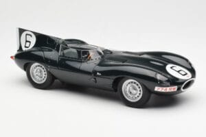 Jaguar D-Type #6 M. Hawthorn / I. Bueb Team Jaguar Cars Ltd 24 Hours of Le Mans 1955 AUTOart 1:18 85586 Kovina – slika 4 od 6