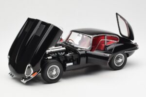 Jaguar E-Type 3.8 Series 1 Črn Kyosho 1:18 08954BK Kovina – slika 2 od 8