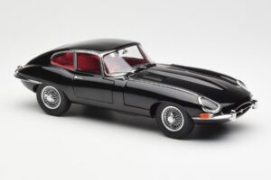 Jaguar E-Type 3.8 Series 1 Črn Kyosho 1:18 08954BK Kovina – slika 6 od 8