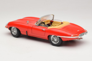 Jaguar E-Type Series 1 Kabriolet Rdeč Bburago 1:18 3038 Kovina – slika 6 od 8