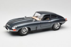 Jaguar E-Type Series 1 Zelen Bburago 1:18 3018-M1 Kovina
