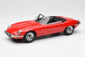 Jaguar E-Type Roadster Series III V12 Rdeč AUTOart 1:18 73523 Kovina