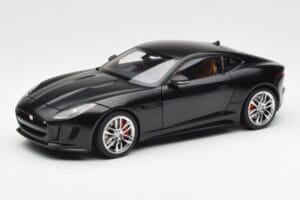 Jaguar F-Type R X152 Mat Črn AUTOart 1:18 73652 Kompozit