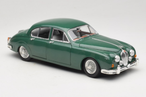 Jaguar Mark II Zelena Tchibo 1:18 49420 Kovina – slika 6 od 8