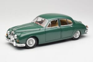Jaguar Mk II British Racing Zelen Maisto 1:18 50287 Kovina