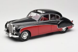Jaguar Mk VIII Črn & Temno Rdeč BoS Models 1:18 BOS408 Smola