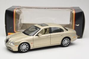 Jaguar S-Type X200 Bronasta Maisto 1:18 50332 Kovina – slika 8 od 8