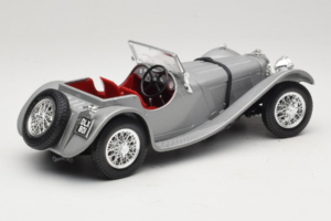 Jaguar SS100 Srebrn Bburago 1:18 3006-M2 Kovina – slika 2 od 6