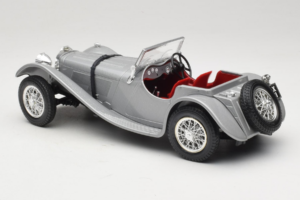 Jaguar SS100 Srebrn Bburago 1:18 3006-M2 Kovina – slika 5 od 6
