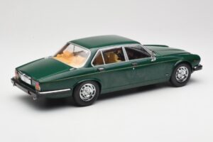 Jaguar XJ Series III Temno Zelen MCG 1:18 MCG18175 Kovina – slika 2 od 6
