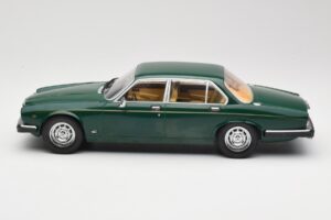 Jaguar XJ Series III Temno Zelen MCG 1:18 MCG18175 Kovina – slika 3 od 6