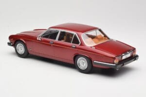 Jaguar XJ Series III Metallic Dark Red MCG 1:18 MCG18176 Kovina – slika 5 od 6