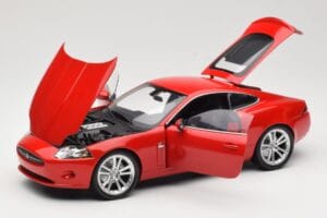 Jaguar XK X150 Rdeč Minichamps 1:18 150130503 Kovina – slika 2 od 8