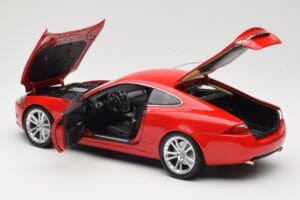 Jaguar XK X150 Rdeč Minichamps 1:18 150130503 Kovina – slika 5 od 8