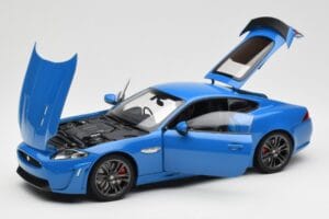 Jaguar XKR-S X150 French Racing Modra AUTOart 1:18 73641 Kovina – slika 2 od 8