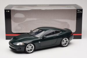Jaguar XK X150 Coupe Zelena Minichamps 1:18 150130501 Kovina – slika 8 od 8