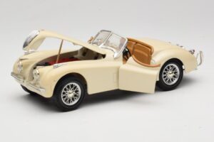 Jaguar XK120 Bel Eduscho 1:18 7482-1HTH Kovina – slika 2 od 8