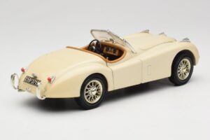 Jaguar XK120 Bel Eduscho 1:18 7482-1HTH Kovina – slika 3 od 8