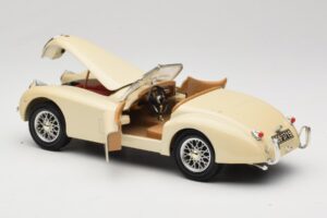 Jaguar XK120 Bel Eduscho 1:18 7482-1HTH Kovina – slika 5 od 8