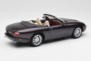 Jaguar XKR X100 Kabriolet Siv Maisto 1:18 50331 Kovina – slika 3 od 8