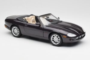 Jaguar XKR X100 Kabriolet Siv Maisto 1:18 50331 Kovina – slika 6 od 8
