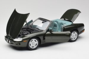 Jaguar XKR X100 Kabriolet Zelena Maisto 1:18 37800-M1 Kovina – slika 2 od 8