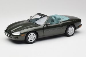 Jaguar XKR X100 Kabriolet Zelena Maisto 1:18 37800-M1 Kovina