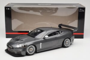 Jaguar XKR GT3 Grey Metallic Minichamps 1:18 150081390 Kovina – slika 6 od 6