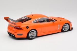Jaguar XKR GT3 Racing Orange Minichamps 1:18 150081391 Kovina – slika 2 od 6