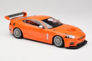 Jaguar XKR GT3 Racing Orange Minichamps 1:18 150081391 Kovina – slika 4 od 6