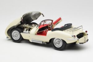 Jaguar XKSS Kremna AUTOart 1:18 73512 Kovina – slika 5 od 8