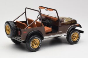 Jeep CJ-7 Golden Eagle Zelena MCG 1:18 MCG18109 Kovina – slika 2 od 6
